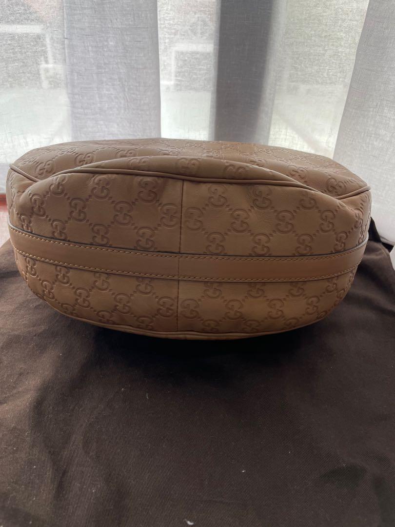 Gucci Guccissima Hobo leather bag (Category: Bags & Wallets) located in Singapore. Submitted by eukiee (Listing ID 1129138008, Image 3). Description: Gucci Guccissima Hobo leather bag in good condition ( went for bag spa) Comes with Bag & dust bag only . Size approximately: 30x20x12cm Meet up at Tai Hwan Park (Serangoon) Price is non-negotiable. Please note all items sold are non refundable or exchangeable . Please make offer only if you are comf