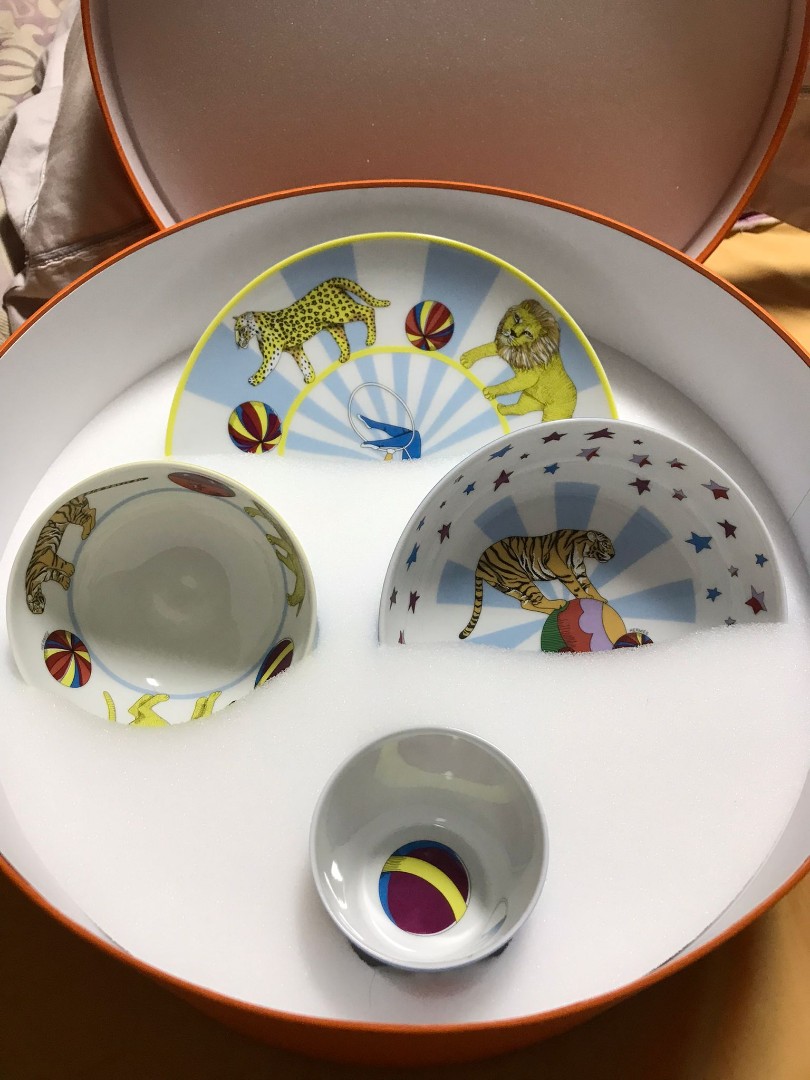 Hermes full set Circus Series kids utensils, Furniture & Home Living ...