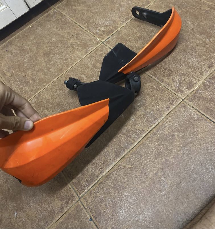 ktm duke 390 handguards