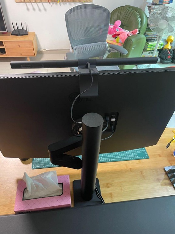 LG 32 UN880 Ergo Monitor stand, Computers & Tech, Desktops on Carousell