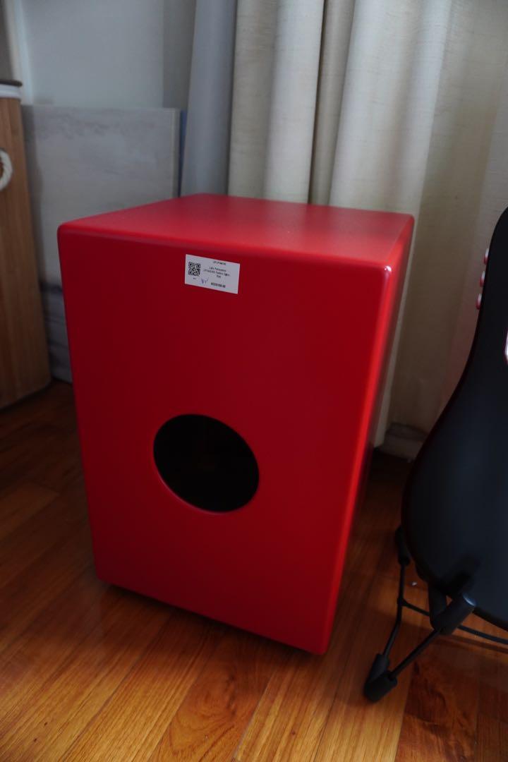 LP Cajon LP1442 red, Hobbies & Toys, Music & Media, Musical Instruments