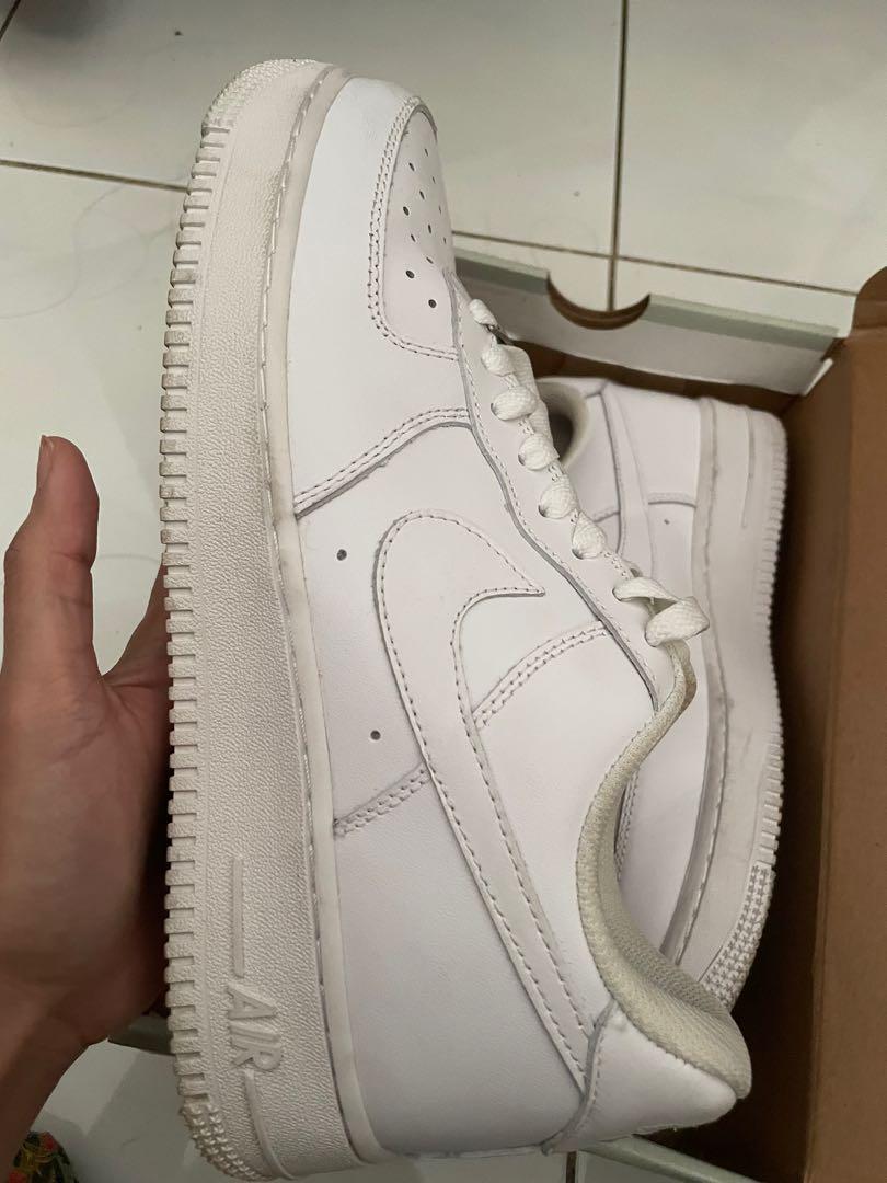 white air force ones size 8.5
