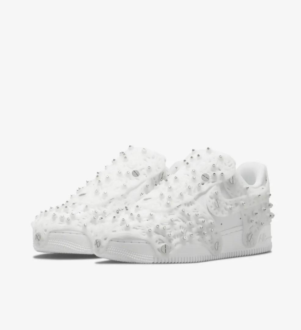Nike Air Force 1 LXX x Swarovski (Triple White), Women's Fashion, Footwear,  Sneakers on Carousell