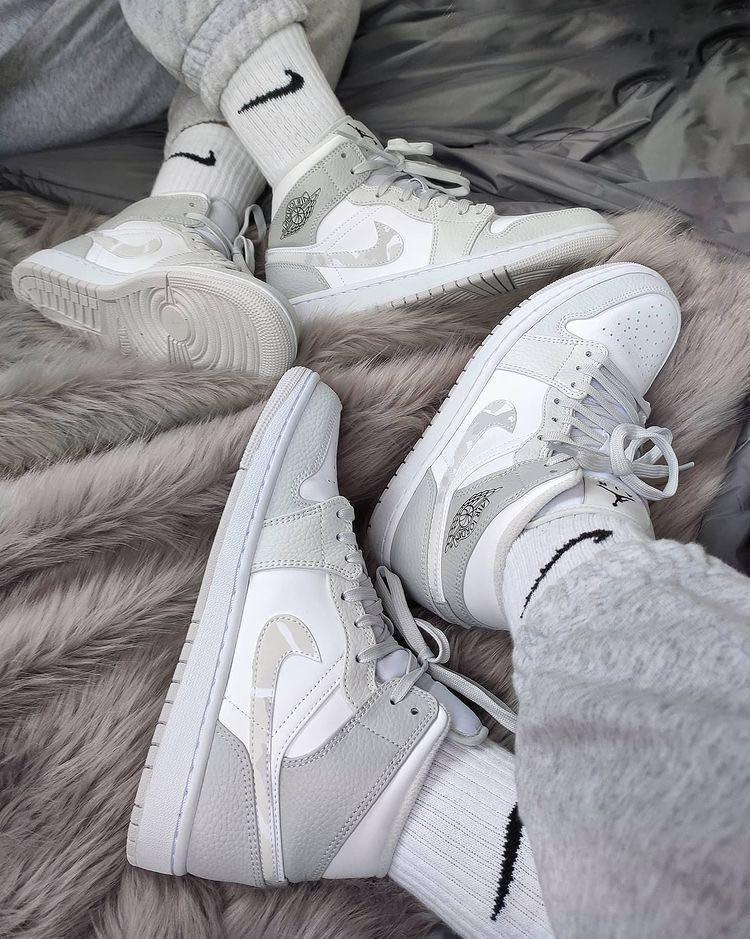 air jordan mid 1 white camo