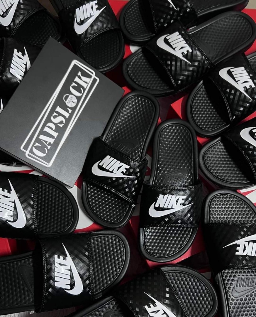 Nike online diamond slides