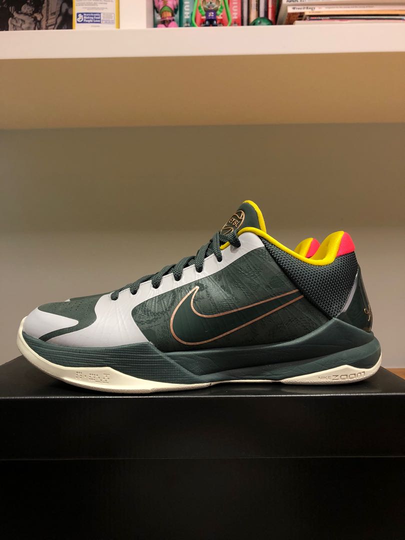 NIKE Kobe 5 kobe V Protro EYBL 梅杜莎US9, 他的時尚, 鞋, 運動鞋在