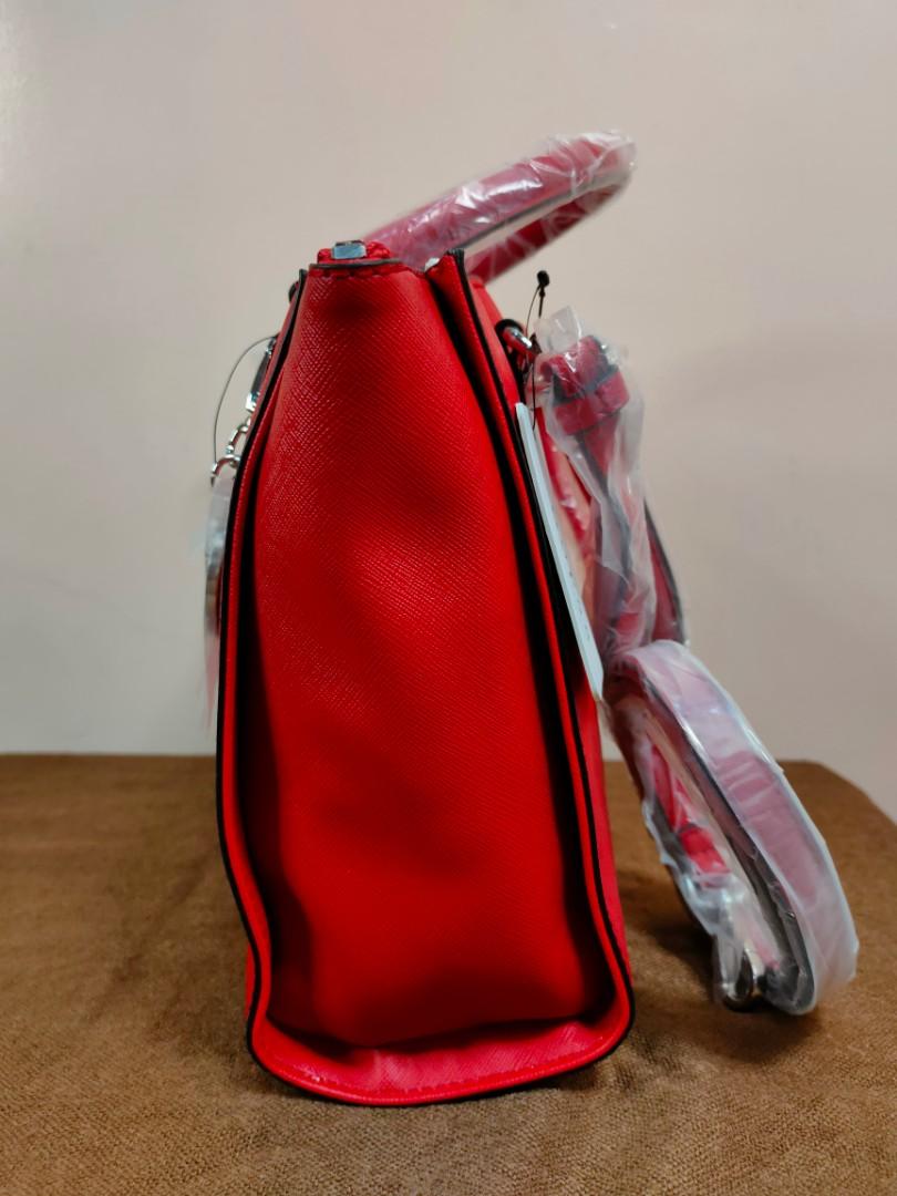 Original Guess Bag JANAYE (rouge red), Women's Fashion, Bags & Wallets