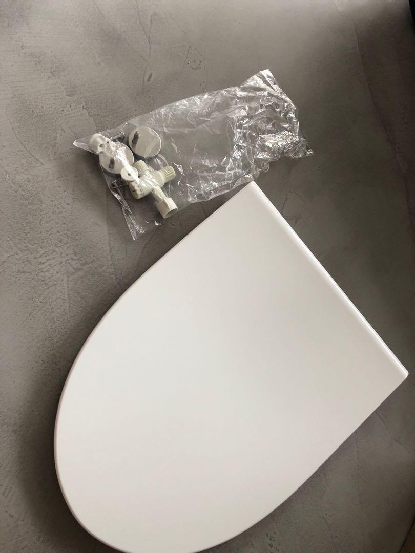 Original magnum toilet seat cover, Furniture & Home Living, Bathroom & Kitchen Fixtures on Carousell