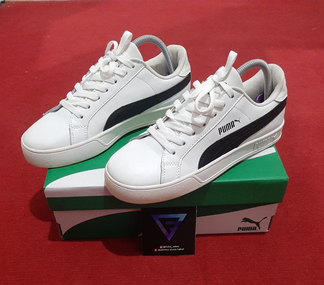 PUMA Smash Vulc Classic white, Fesyen Pria, Sepatu , Sneakers di Carousell
