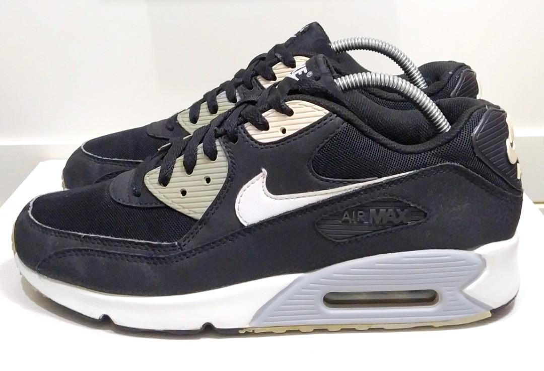 Nike quick classics hotsell