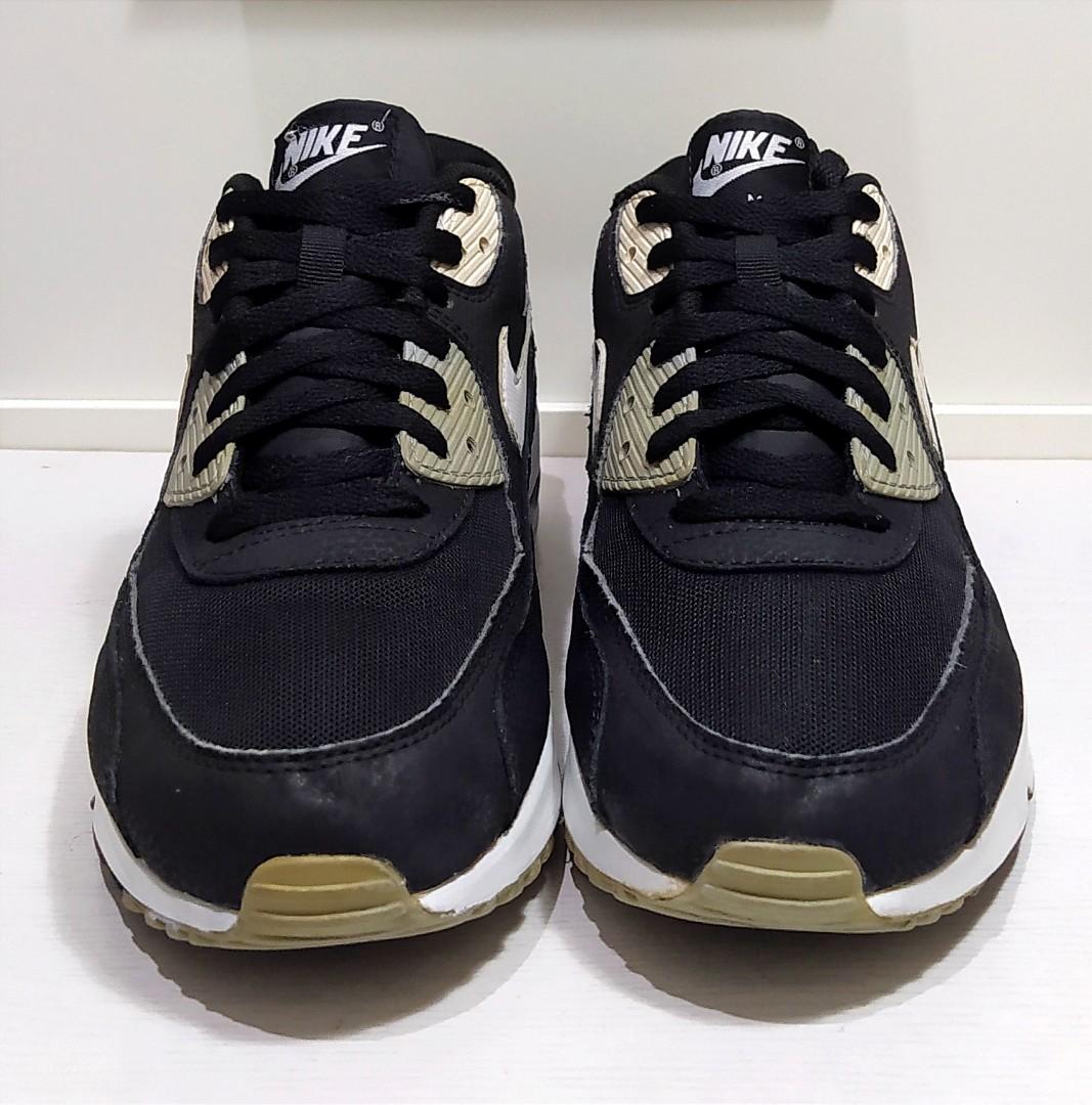 Nike quick classics store