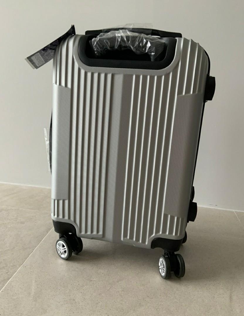 Rainer Active Travel Luggage Bag 20