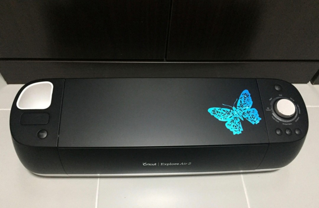 Used Cricut Explorer Air 2 for sale!, Hobbies & Toys, Stationery