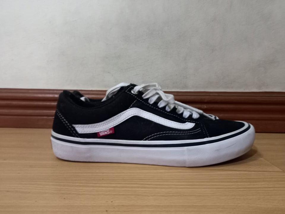 Vans old skool pro size 9 top