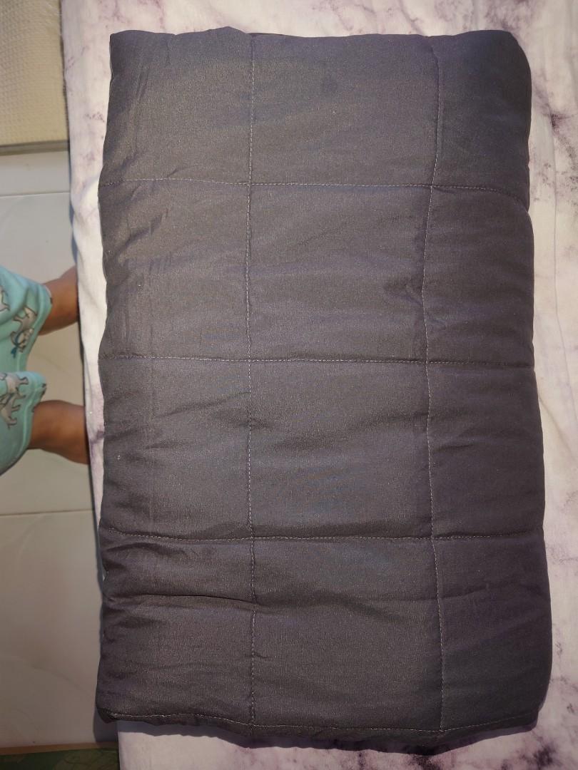 Weighted blanket by weighted idea 15 lbs, Furniture & Home Living