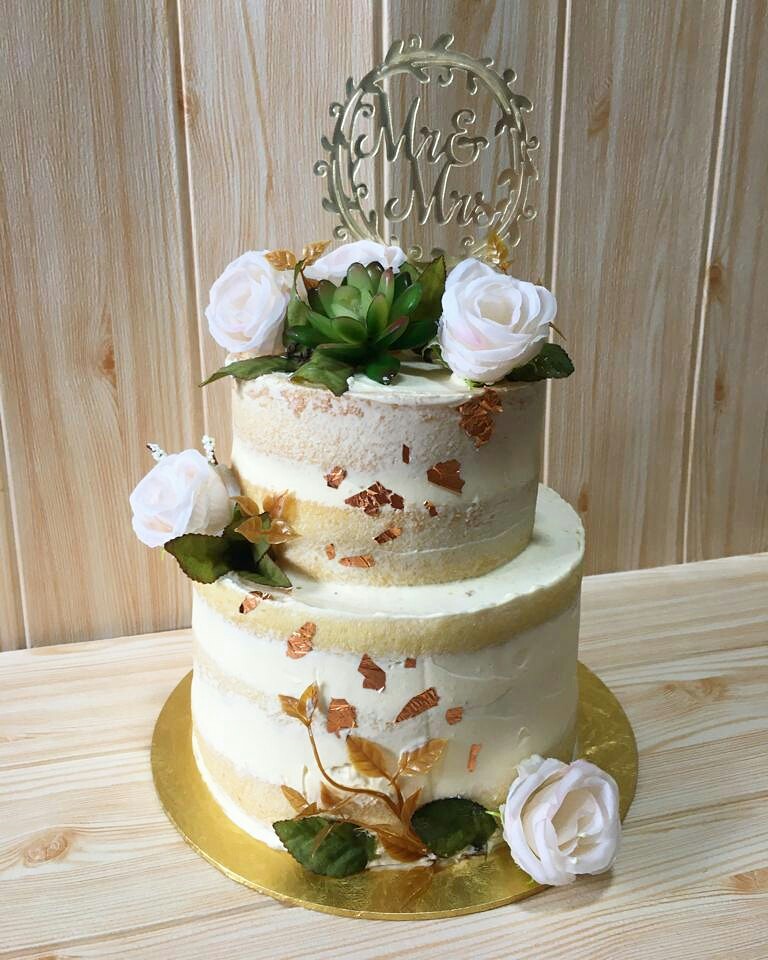 Halal Wedding Cakes In Singapore: 7 Stores To Get Them!