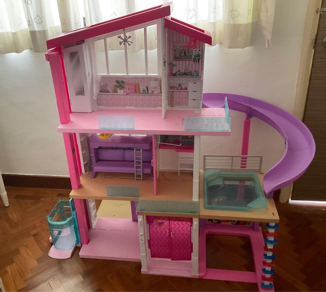 Barbie doll sales house 2019