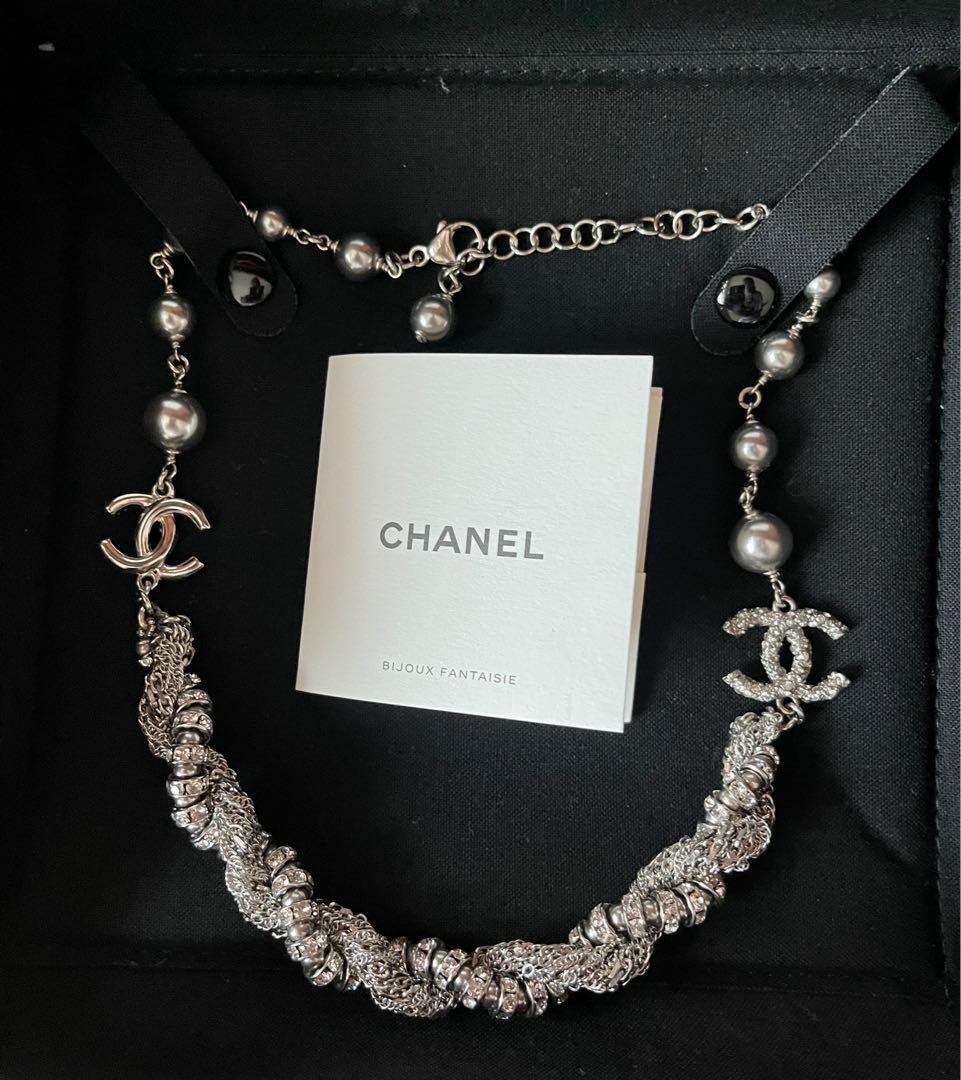 Sold) Chanel Rhinestone Pearl necklace G20V , Women's Fashion