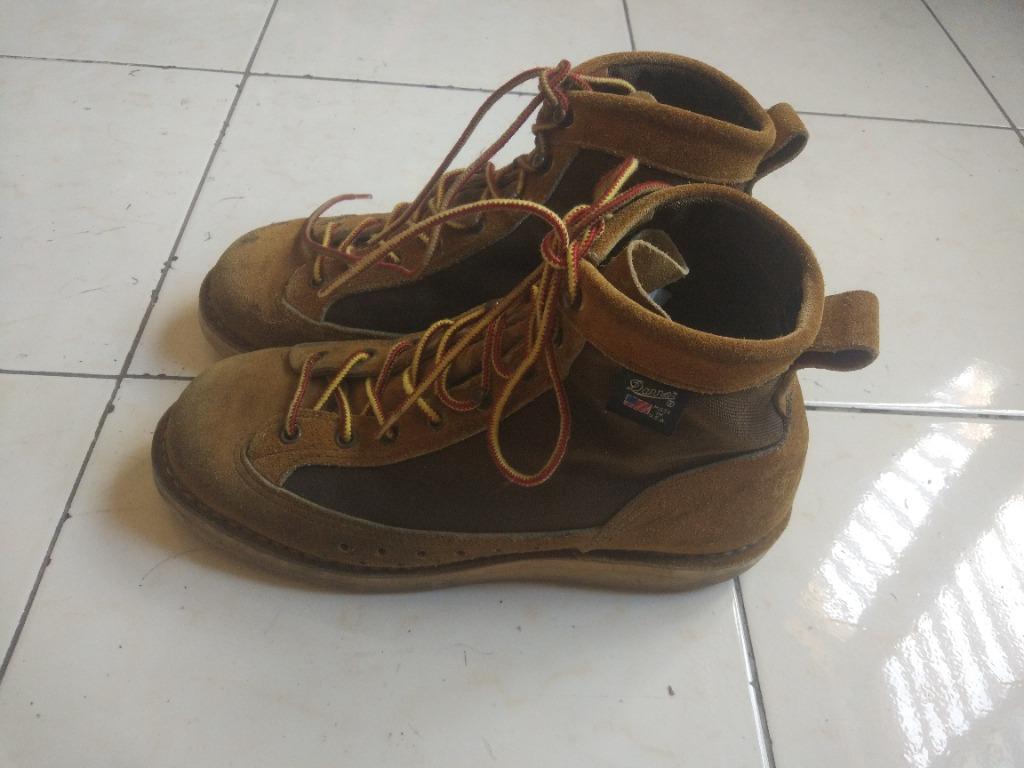 Danner Boot US6.5 EE (Category: Boots) located in Pasay City. Submitted by denimdude.ph (Listing ID 1132659931, Image 3). Description: .
