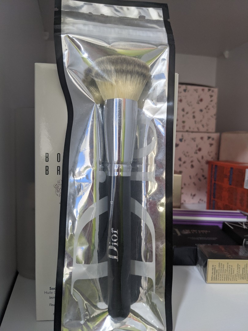 dior brush 12
