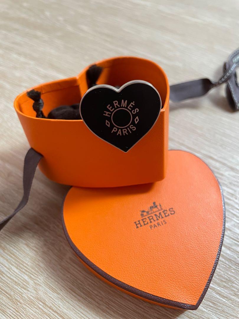 Hermes scarf ring, Women's Fashion, Watches Accessories, Scarves - Main Image