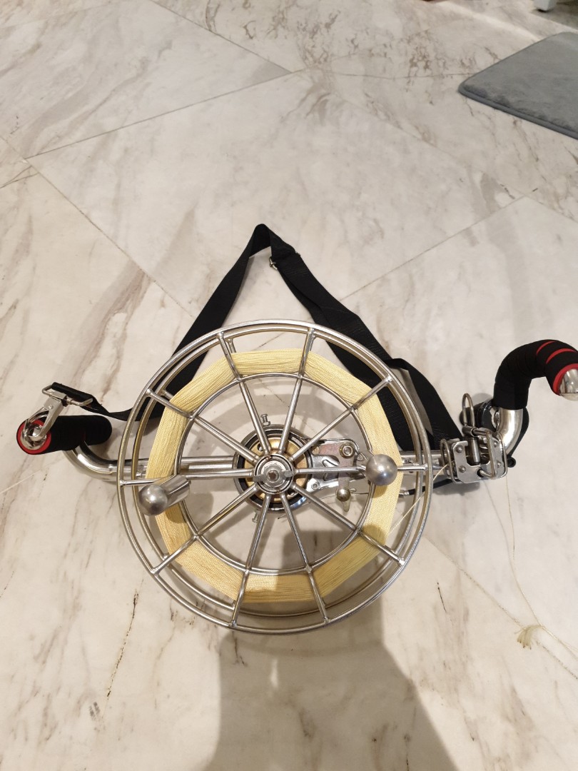 Kite string reel, Sports Equipment, Sports & Games, Kites on Carousell