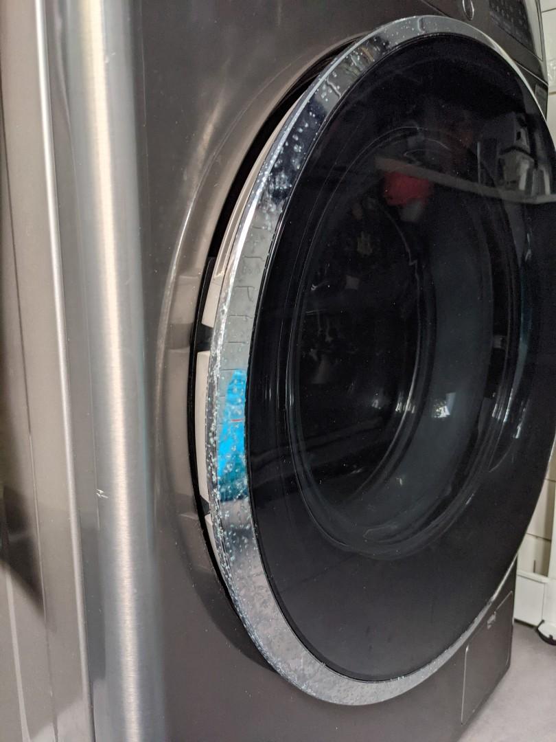 FINAL REDUCTION! LG Front Load Smart Washing Machine 8kg FC1408S3E, TV