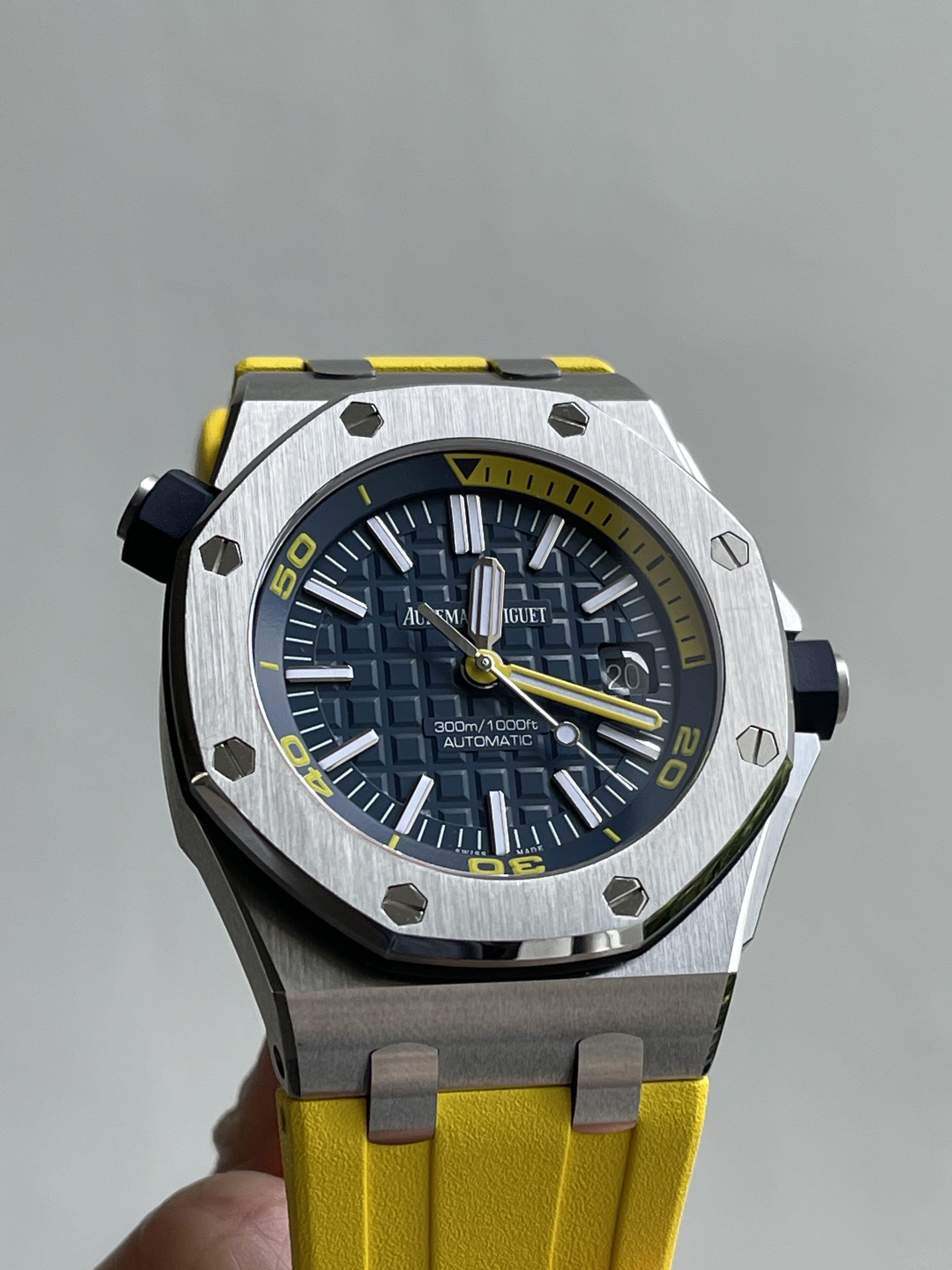(SOLD) Audemars Piguet Diver 15710 AP Royal Oak Offshore, Luxury ...