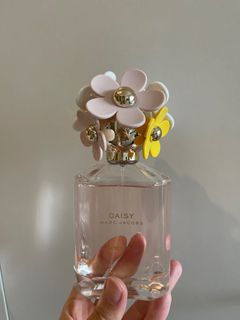 （分類：）位於 。 由 kiooooki 提交（商品編號 1132591764，圖片 1）。簡介： 。