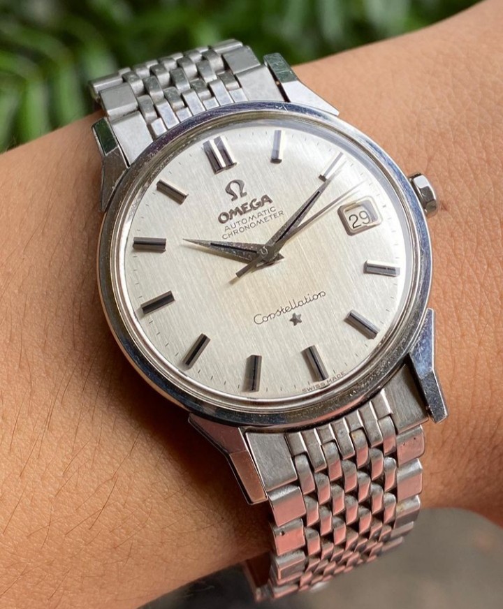 omega constellation deville