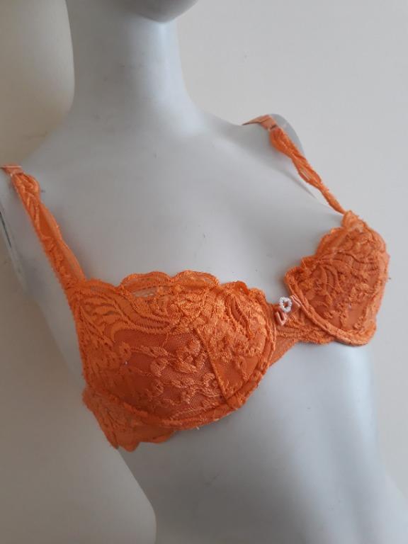 Tommy Hilfiger red bra size UK 34A, EU 75A