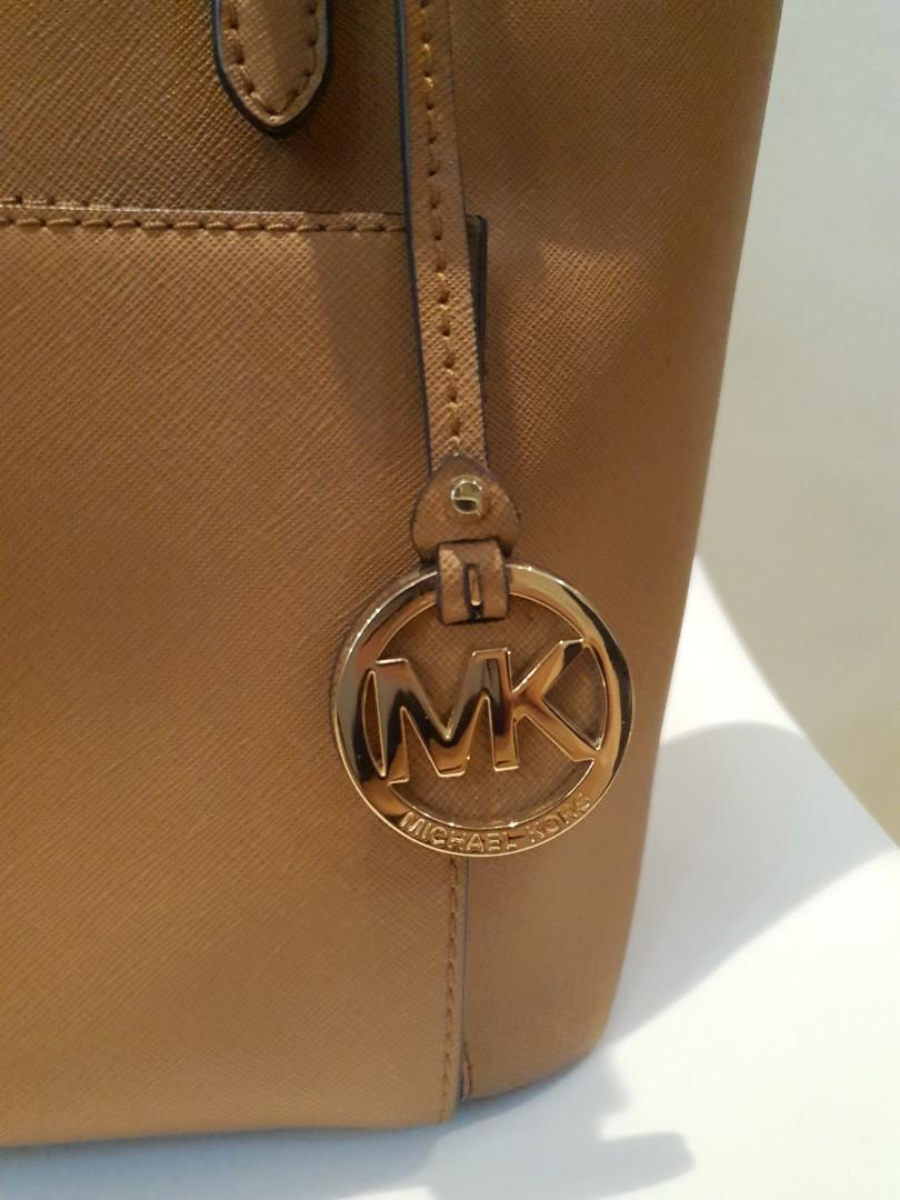 Unboxing Michael Kors Selma Medium Satchel 