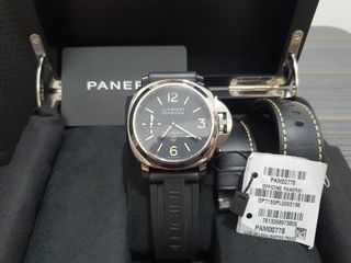 (Category: ) located in . Submitted by luxe_watch (Listing ID 1132618818, Image 1). Description: .