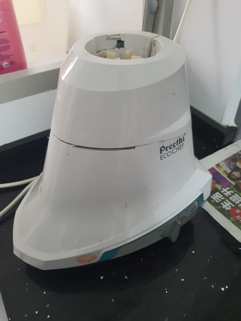 Preethi ecochef mixer, TV & Home Appliances, Kitchen Appliances, Hand
