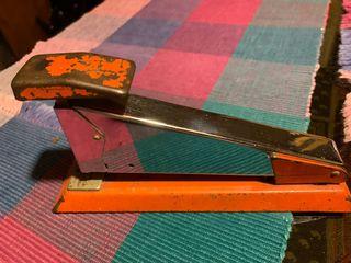 Stapler big