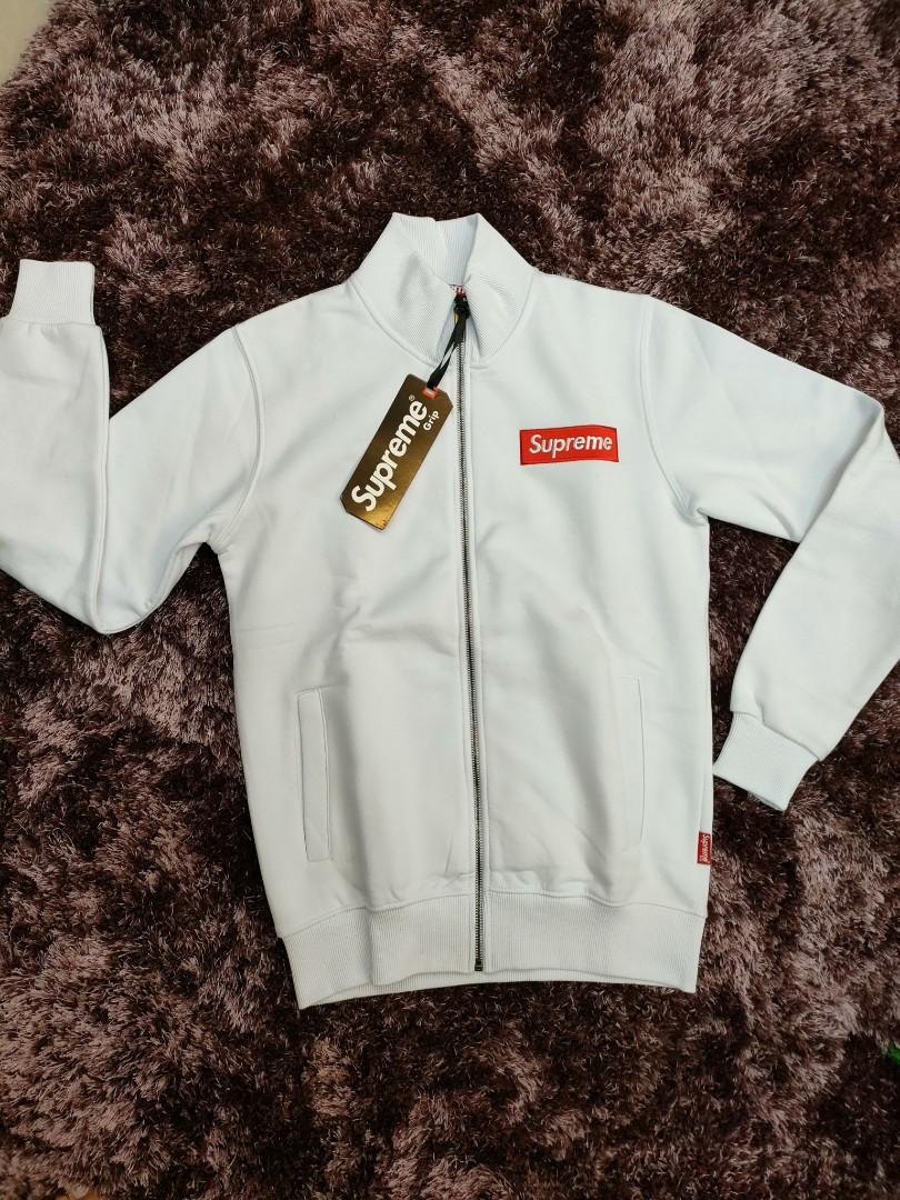 Supreme grip italfigo Men s Fashion Coats Jackets and Outerwear on Carousell