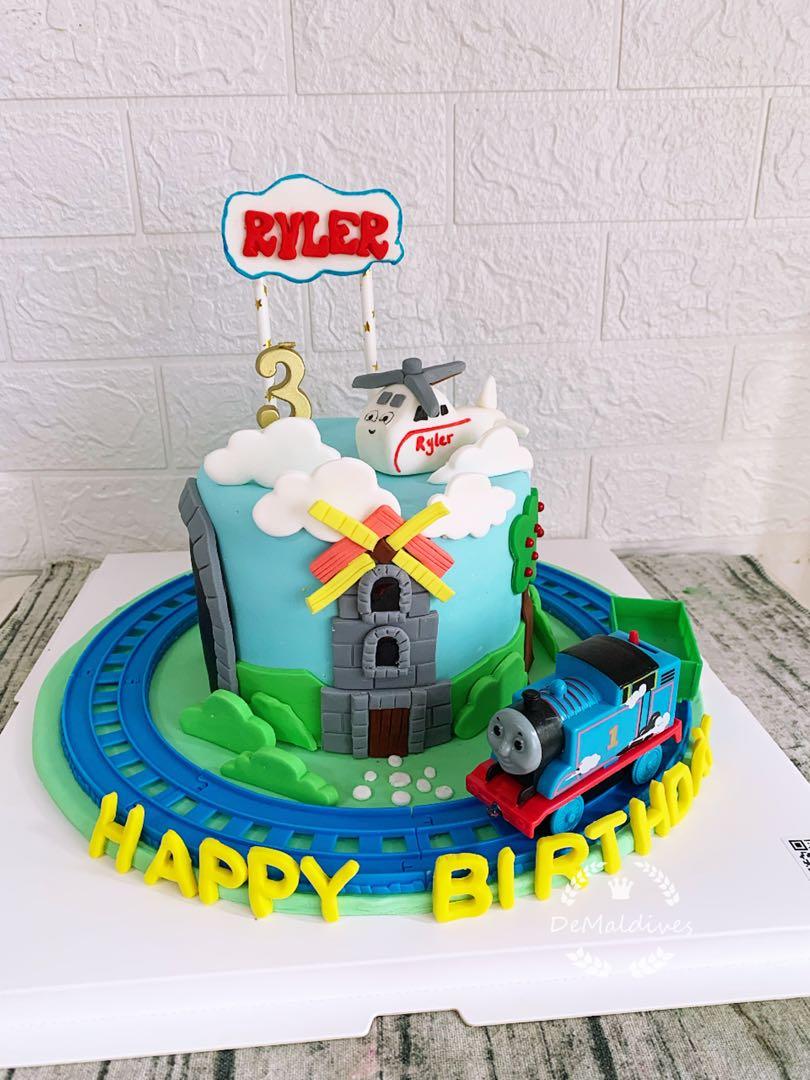 Thomas The Tank Engine Cake | Designer Cake | Yummy cake