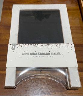 TYPO MINI CHALKBOARD EASEL