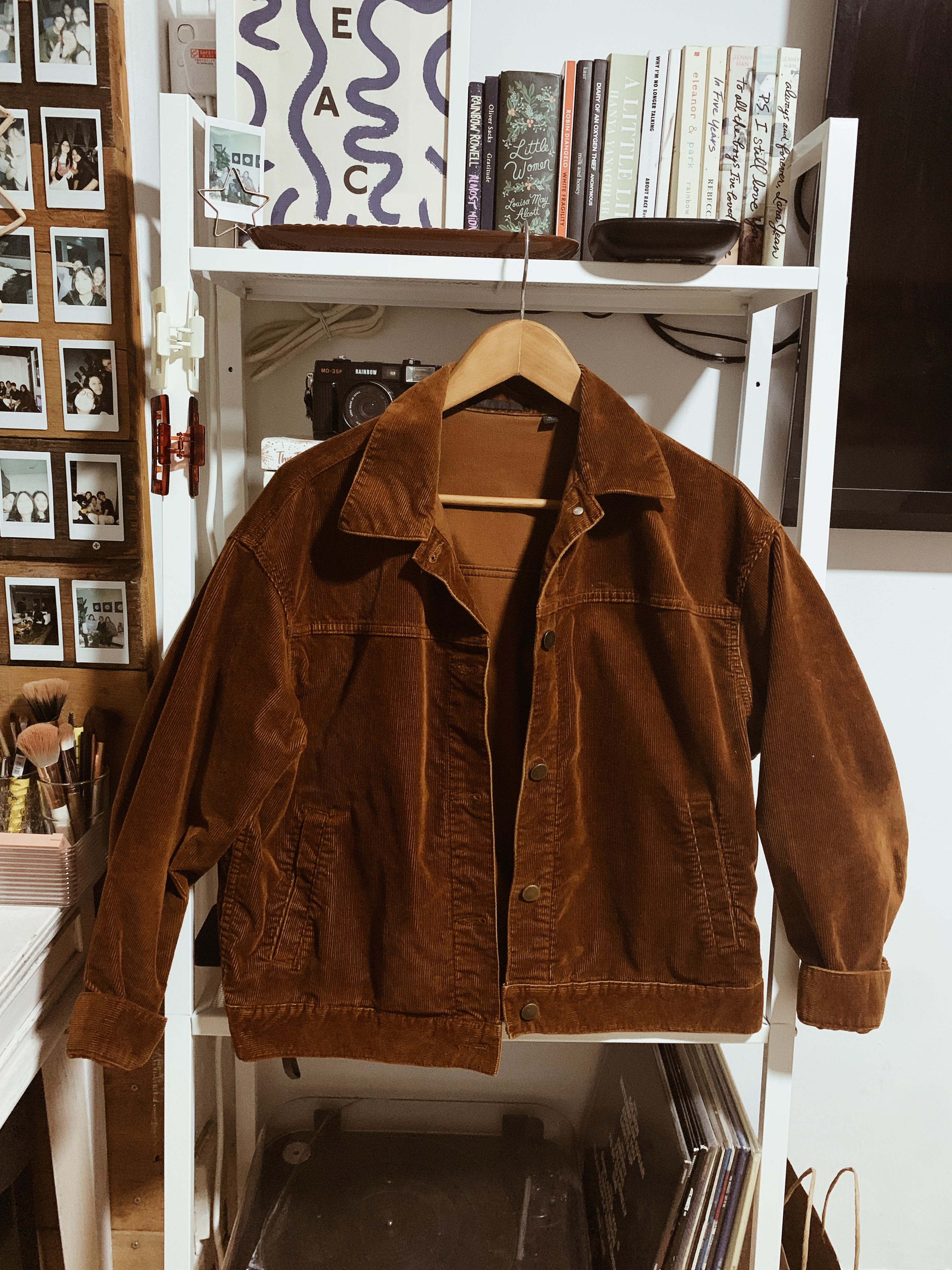 Uniqlo corduroy jacket, Women's Fashion, Tops, Other Tops on Carousell