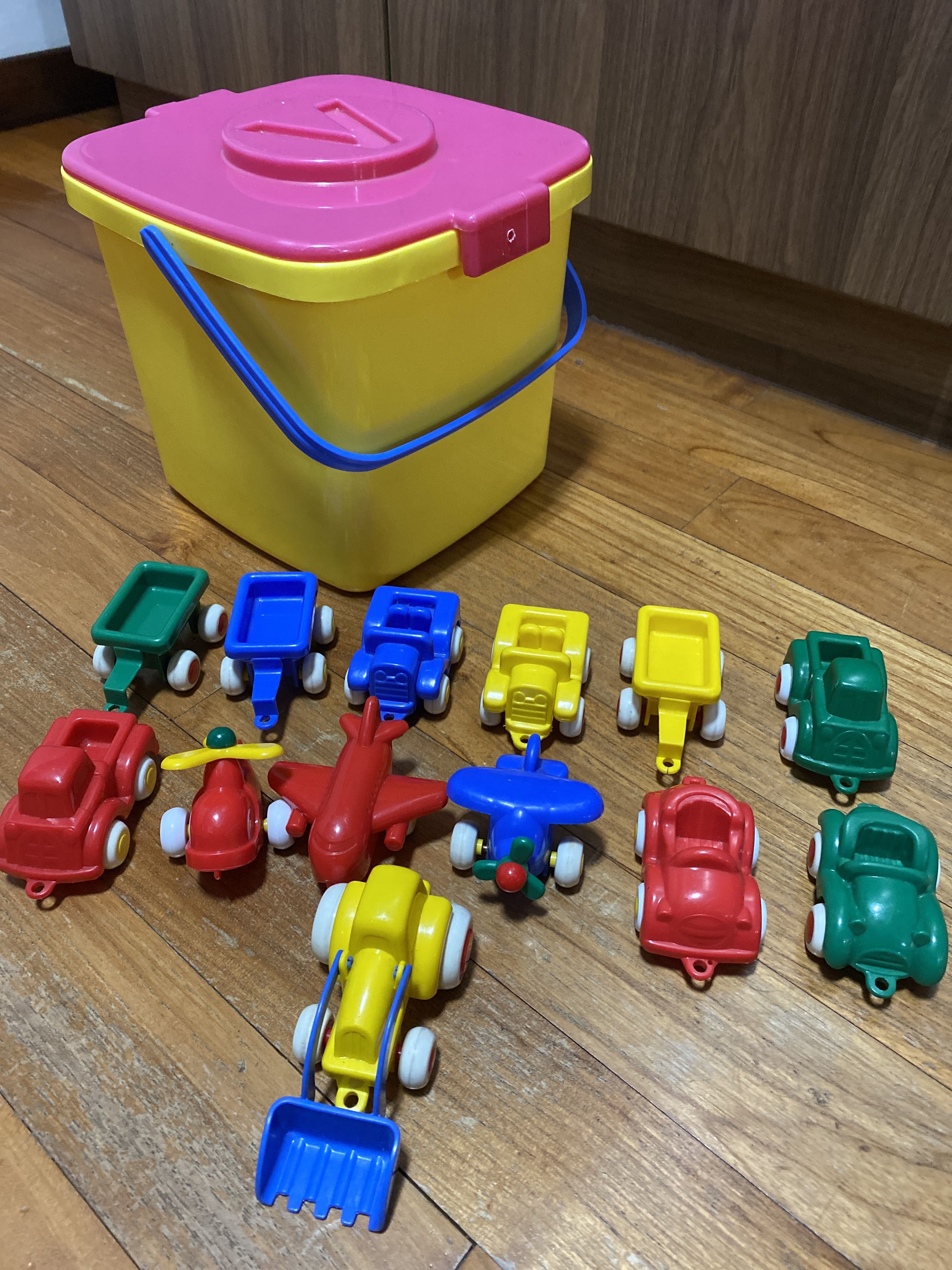 Vikings Toys mini Chubbiesmixed vehicles in bucket (13 pieces in total), Hobbies & Toys, Toys