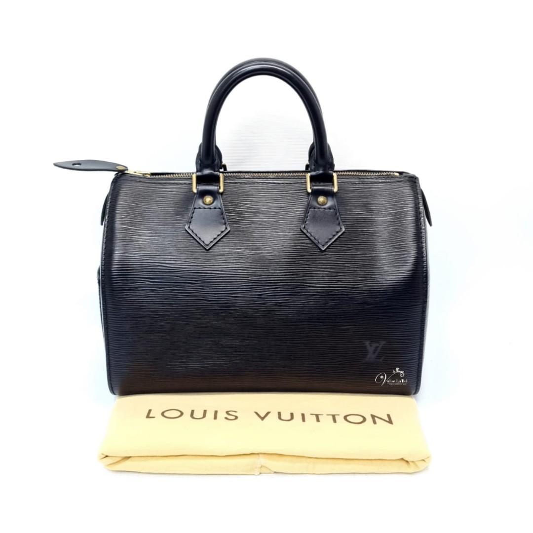 Louis Vuitton (LV) Epi Clutch bag (100% authentic), Luxury, Bags & Wallets  on Carousell