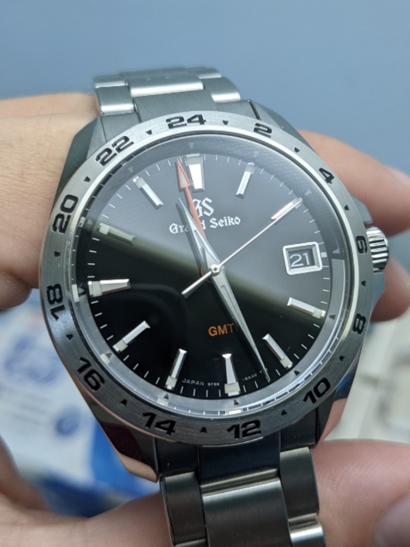 2021 grand Seiko SBGN003 GMT, Men's Fashion, Watches & Accessories, Watches  on Carousell