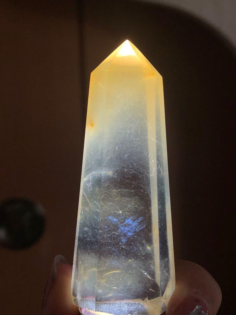 全淨藍針黃兔毛白隱山共生🧚🏻維納斯水晶天使羽毛天然水晶水晶能量柱