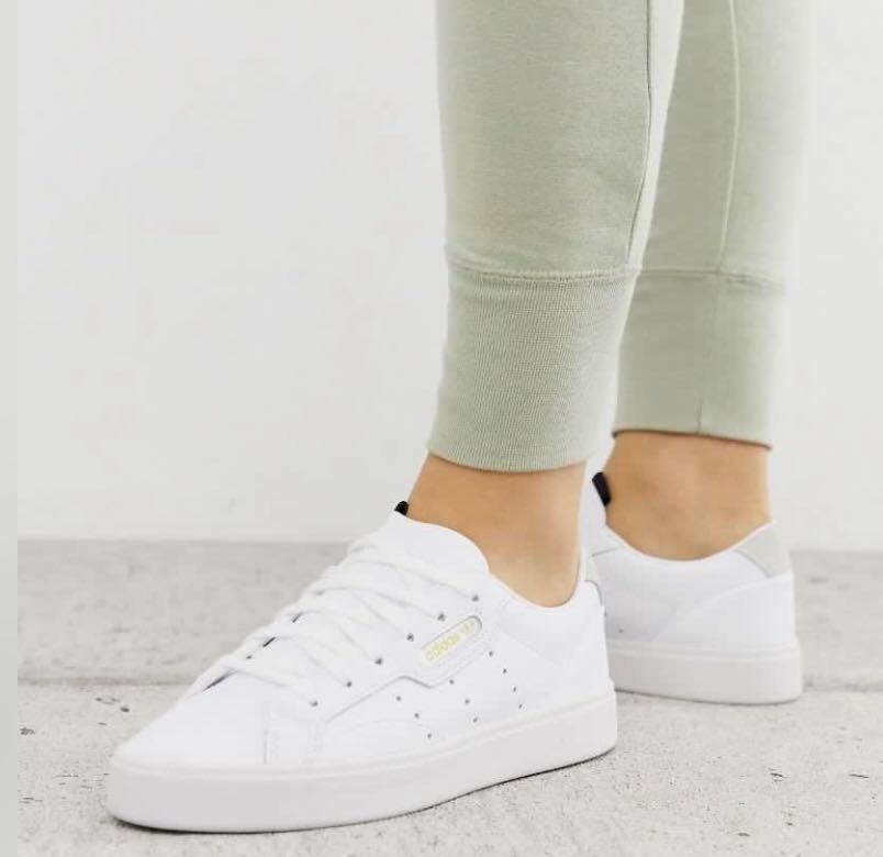 Adidas originals sneaker top sleek
