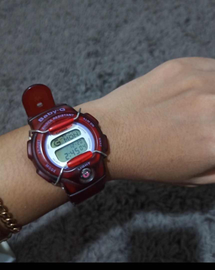 Baby g maroon store