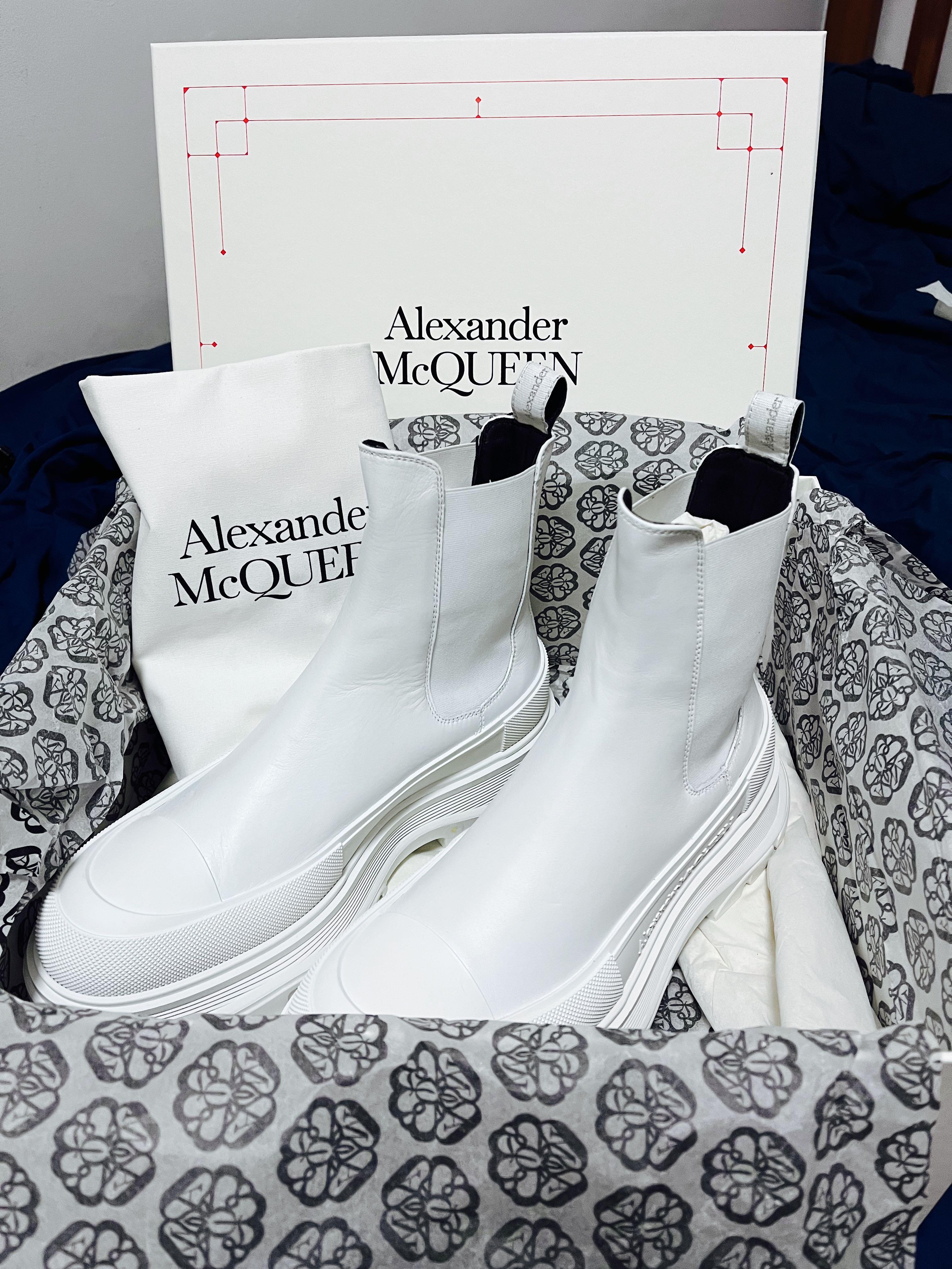 White chelsea boots mens store