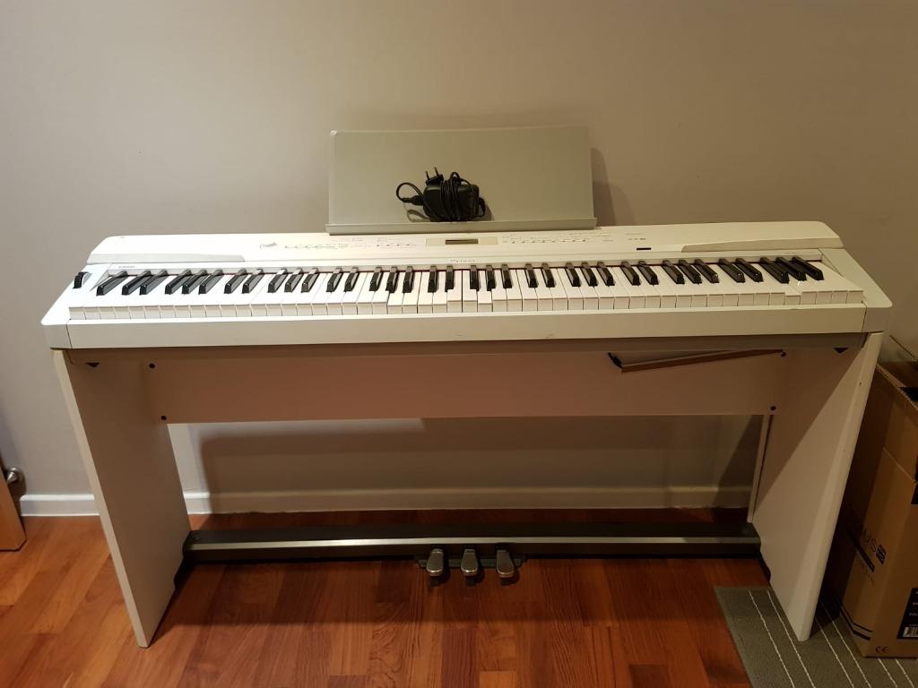 Casio Privia PX 330 keyboard Hobbies Toys Music Media