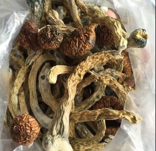 (Category: ) located in . Submitted by tetrahydro (Listing ID 1132906146, Image 1). Description: .