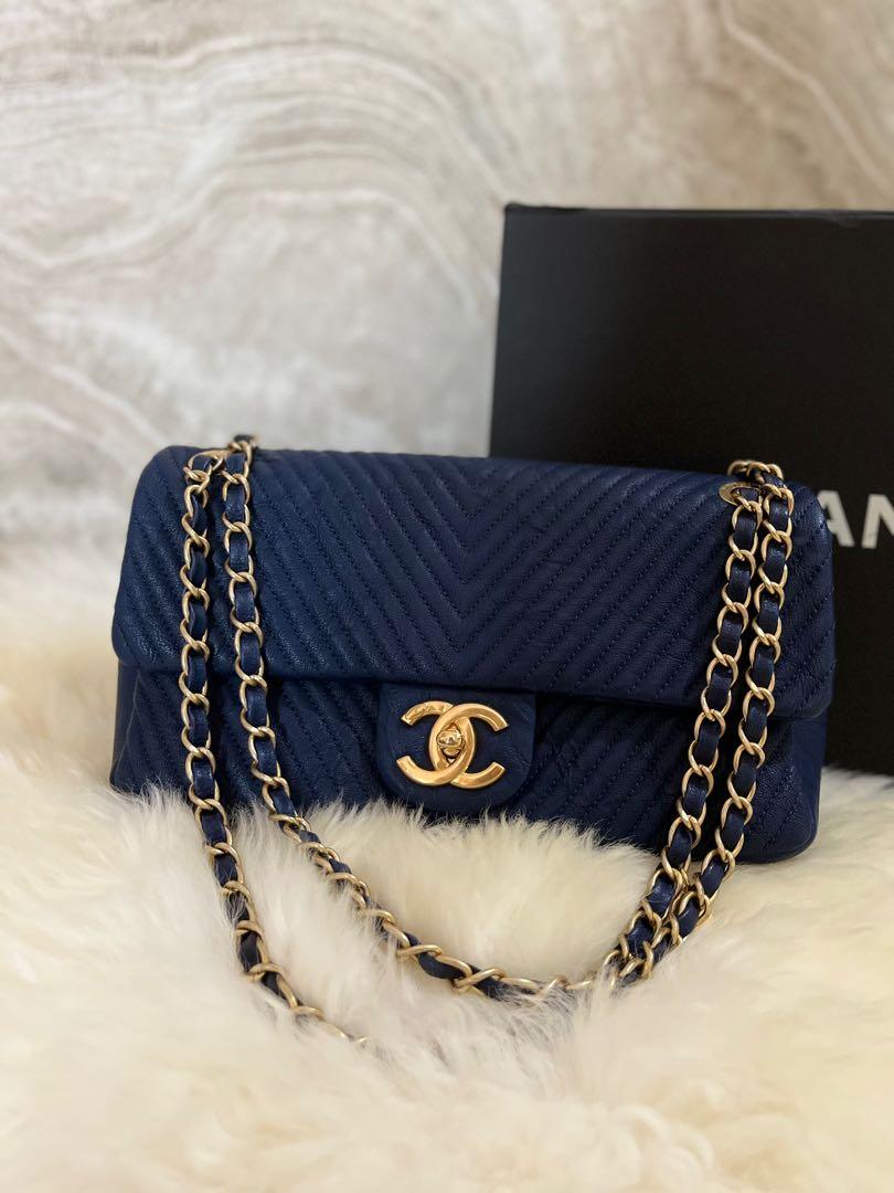 Chanel surpique chevron flap Clearance