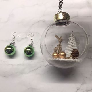 (Category: ) located in . Submitted by earringbubble (Listing ID 1132863758, Image 1). Description: .